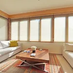 Cosy Bedrooms Πανσιόν *