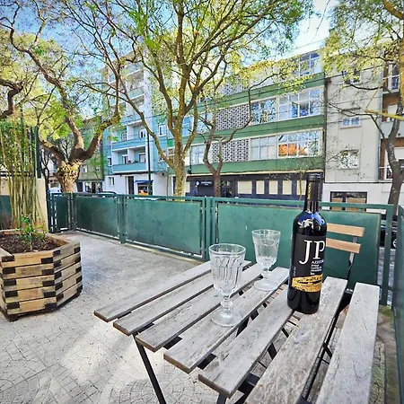 Cosy Bedrooms * ליסבון