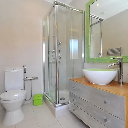 בית הארחה Cosy Bedrooms ליסבון